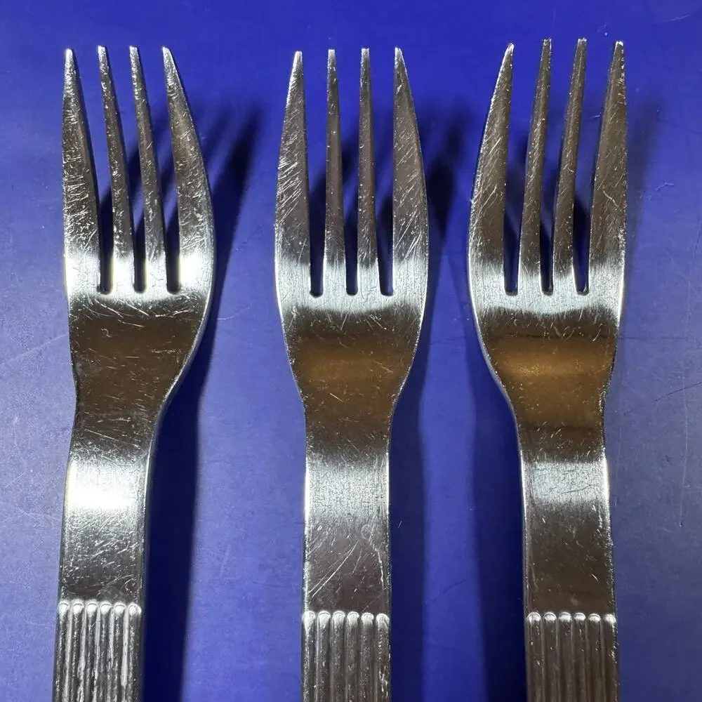 3x Dansk Stainless Thebe Dinner Forks 7 3/8” Glossy Ribbed Handle